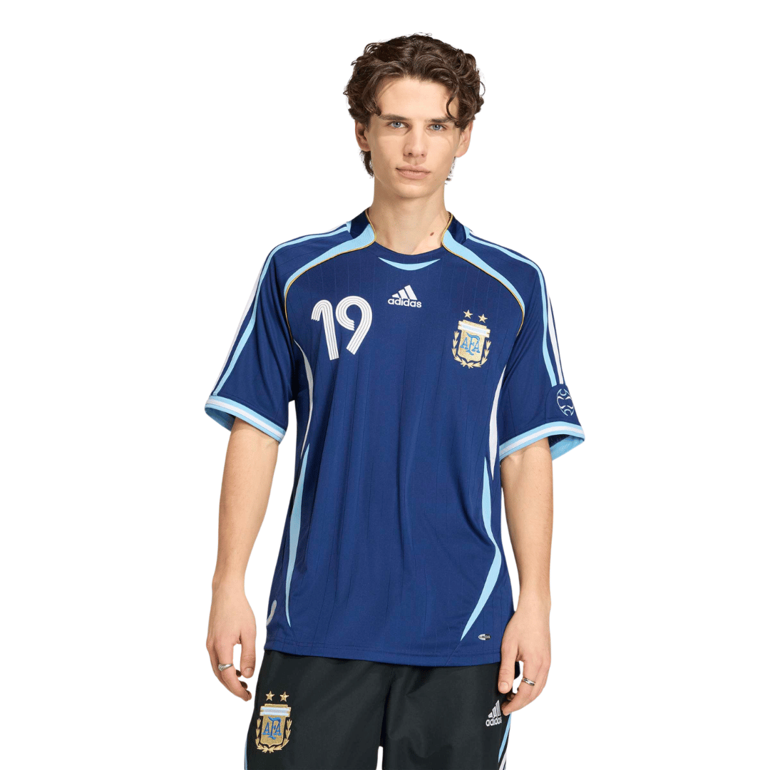 CAMISOLA ADIDAS ARGENTINA WC 2006 VISITA - JN3709