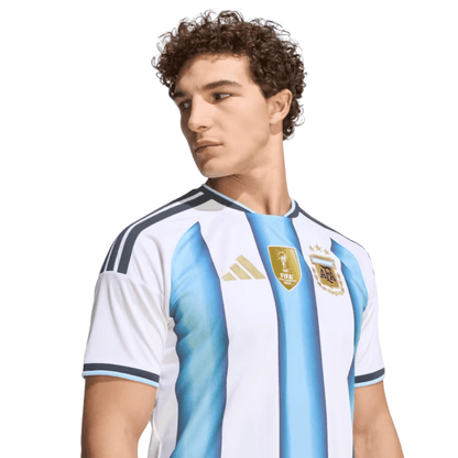 CAMISOLA ADIDAS ARGENTINA WC 2026 LOCAL - JM8396