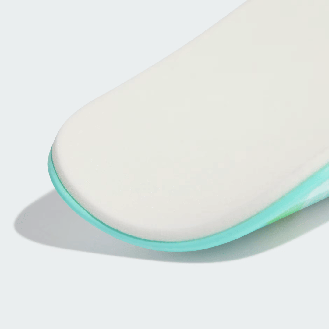 ESPINILLERAS ADIDAS SG CLUB MESSI 'AURA RADIANTE' - KA7848