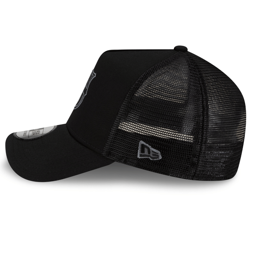 GORRA NEW ERA 940 TRUCKER BARCELONA 'NEGRA' - 60846909